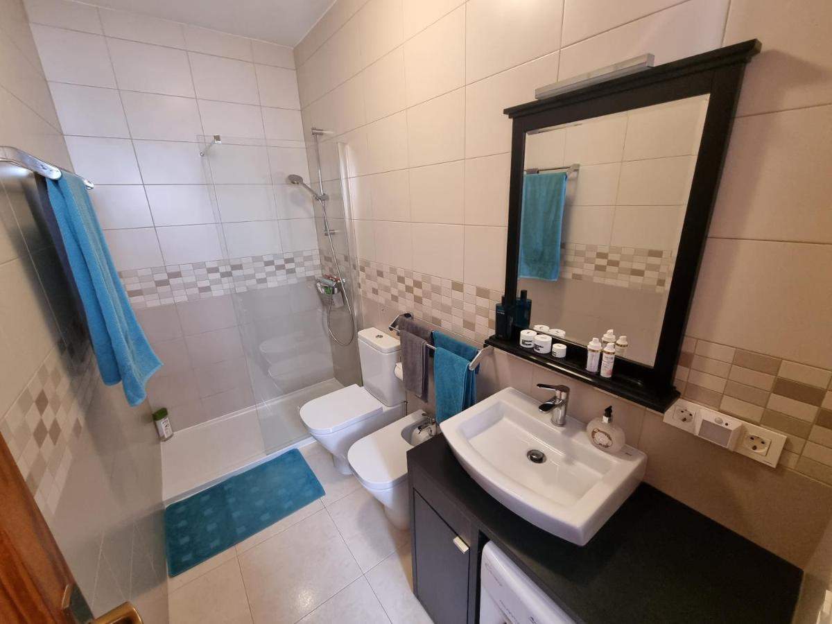 לוס כריסטיאנוס Ocean View Apartment Los Cristianos מראה חיצוני תמונה